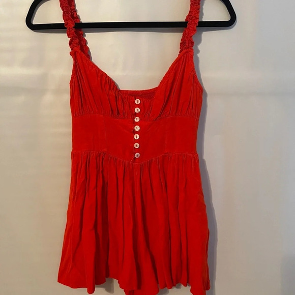 Urban Outfitter Tate Romper - Picture 3 of 7